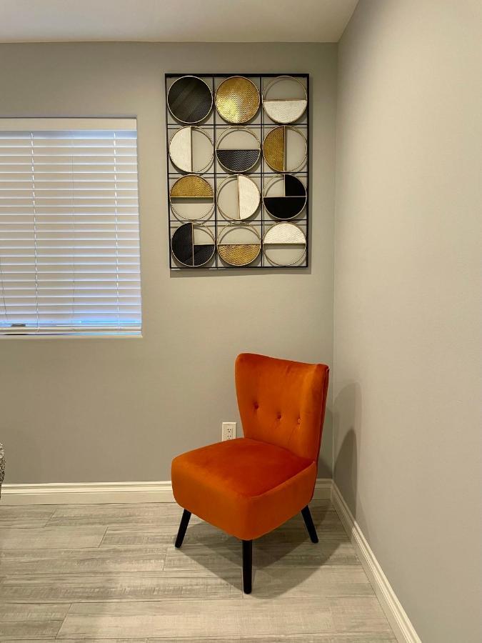 Stylish Hollywood Townhouse - Ideal Location Лос Анджелис Екстериор снимка