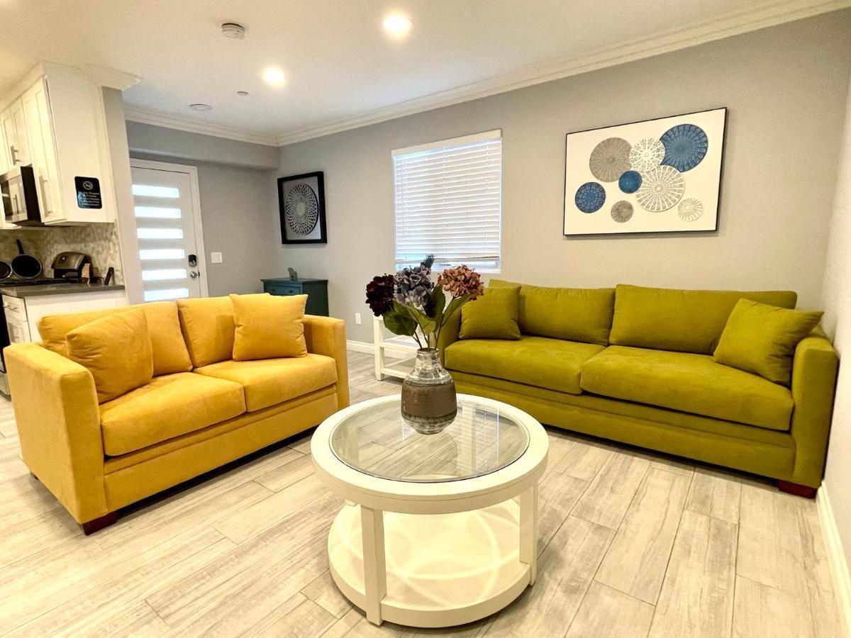 Stylish Hollywood Townhouse - Ideal Location Лос Анджелис Екстериор снимка