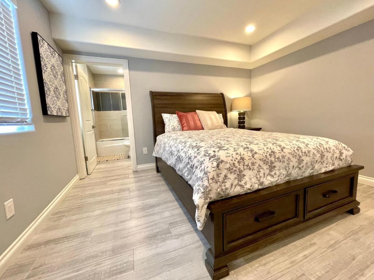 Stylish Hollywood Townhouse - Ideal Location Лос Анджелис Екстериор снимка